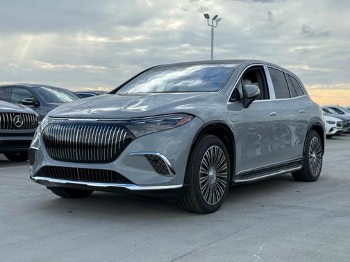 2025 Mercedes-Benz Maybach EQS 680 Base 4MATIC 4MATIC