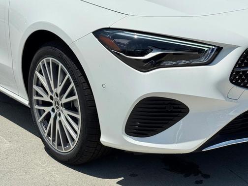 2025 Mercedes-Benz CLA 250 Base 4MATIC