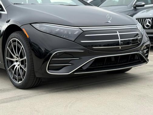 2026 Mercedes-Benz EQS 450+ 450