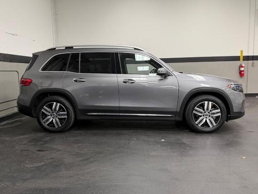 2023 Mercedes-Benz EQB 300 Base 4MATIC