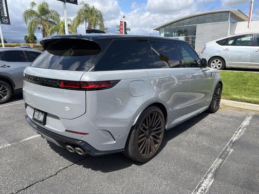 Marl Grey In Gloss Finish 2025 Land Rover Range Rover Sport P635 SV Edition Two