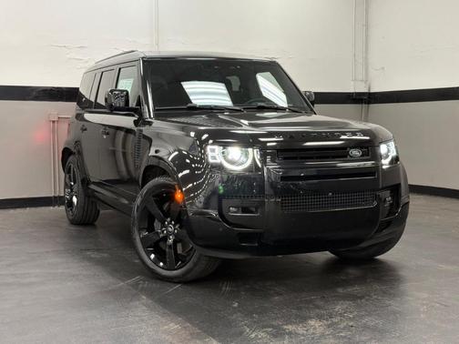 Santorini Black 2024 Land Rover Defender P400 X-Dynamic SE