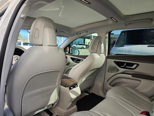 2023 Mercedes-Benz EQS 580 Base 4MATIC