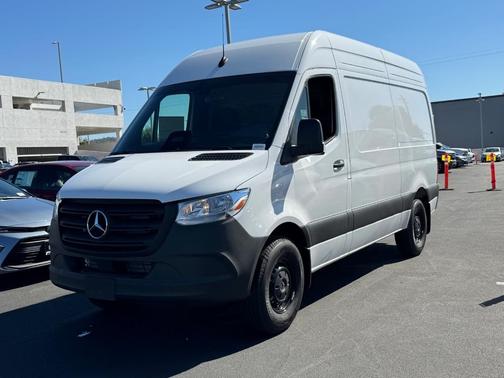2026 Mercedes-Benz Sprinter 2500 144 WB