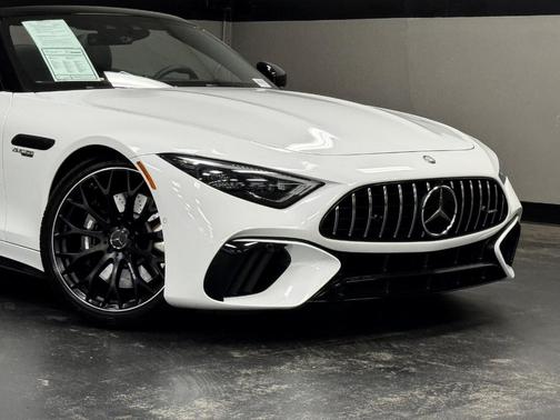 2025 Mercedes-Benz AMG SL 55 Base