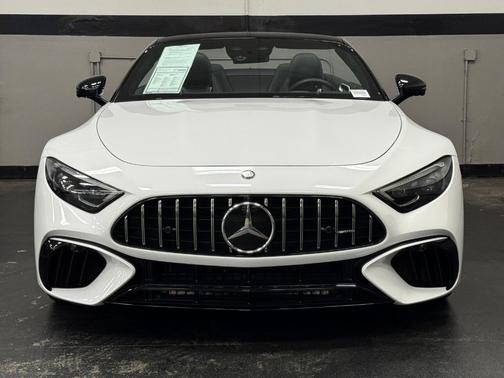 2025 Mercedes-Benz AMG SL 55 Base