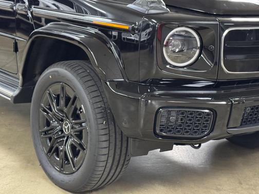 2025 Mercedes-Benz G-Class Base