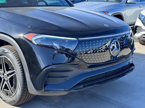 2024 Mercedes-Benz EQB 300 Base 4MATIC