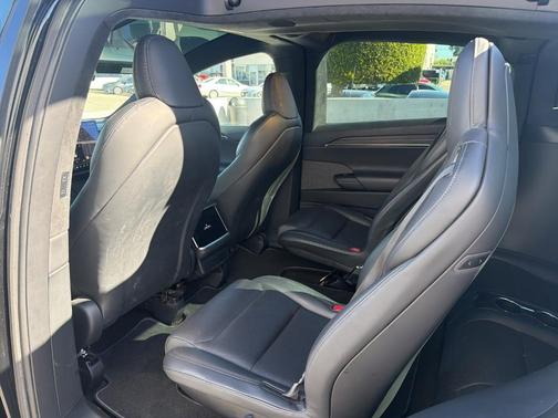 2023 Tesla Model X Standard Range