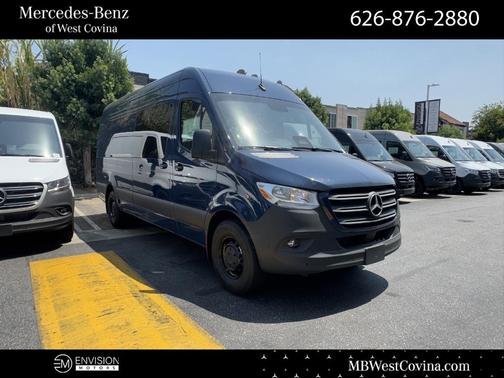 2025 Mercedes-Benz Sprinter 2500 High Roof