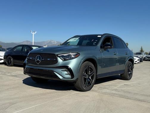 2026 Mercedes-Benz GLC 300 Base