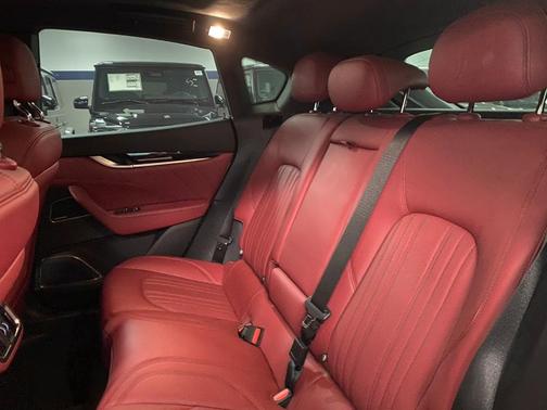 2020 Maserati Levante S