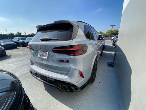 Brooklyn Gray Metallic 2024 BMW X5 M Competition