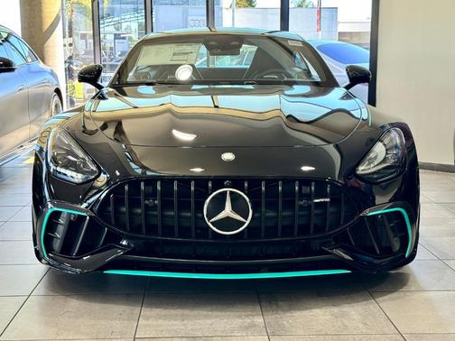2025 Mercedes-Benz AMG GT 63 BASE
