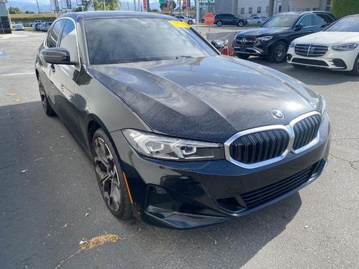Black Sapphire Metallic 2025 BMW 330 i