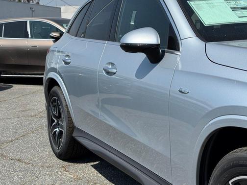 2025 Mercedes-Benz GLC 350e Base 4MATIC