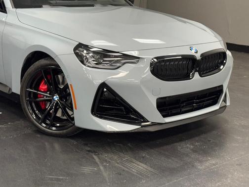Brooklyn Gray Metallic 2024 BMW M240 i xDrive