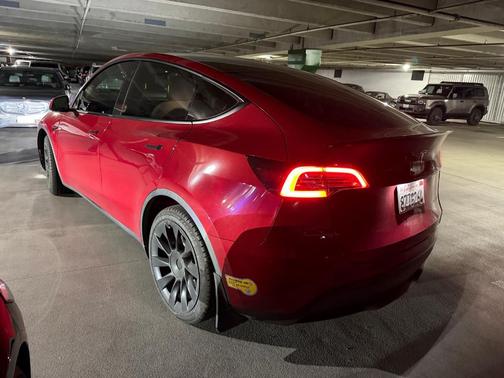 2022 Tesla Model Y Long Range