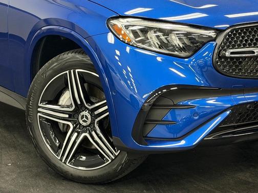 2025 Mercedes-Benz GLC 300 4MATIC Coupe