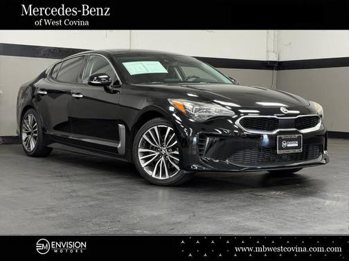 Aurora Black 2018 Kia Stinger Premium