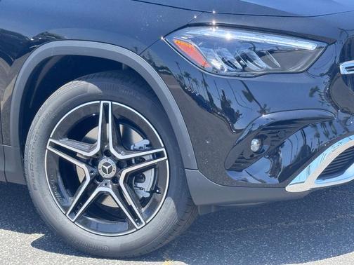 Black 2026 Mercedes-Benz GLA 250 Base
