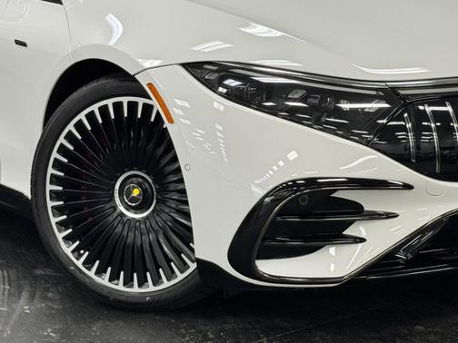 2024 Mercedes-Benz AMG EQS Base