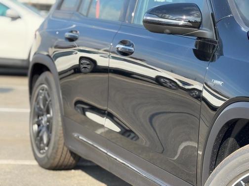 2025 Mercedes-Benz AMG GLB 35 Base