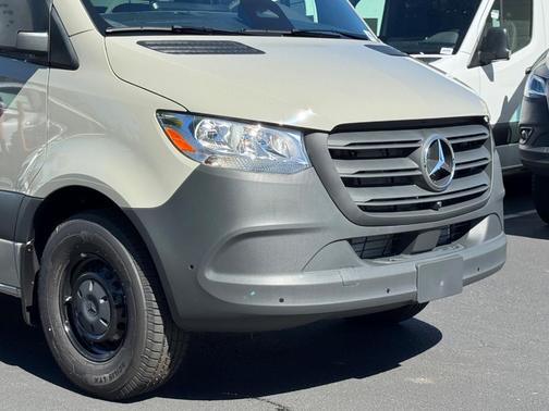 2026 Mercedes-Benz Sprinter 2500 170 WB