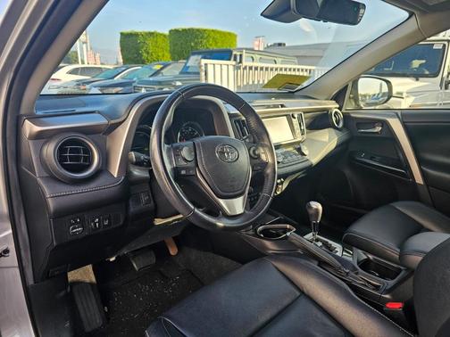 2016 Toyota RAV4 Hybrid Limited