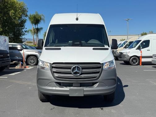 2026 Mercedes-Benz Sprinter 2500 170 WB