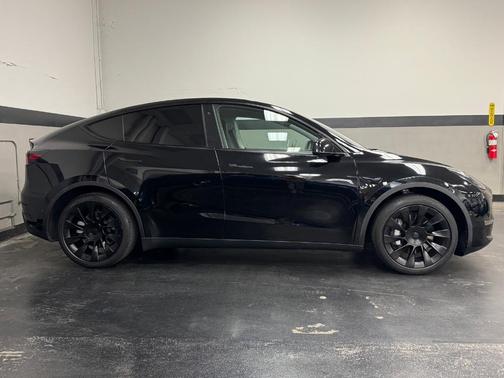 2020 Tesla Model Y Long Range