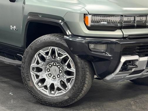 2024 GMC HUMMER EV SUV 3X