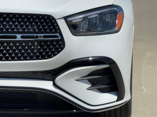 White 2026 Mercedes-Benz GLE 350 Base