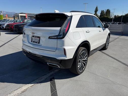 2024 Cadillac XT4 Sport