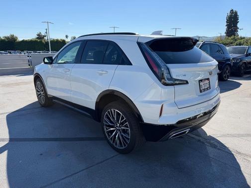 2024 Cadillac XT4 Sport