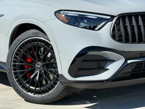 2026 Mercedes-Benz AMG GLC 43 Base