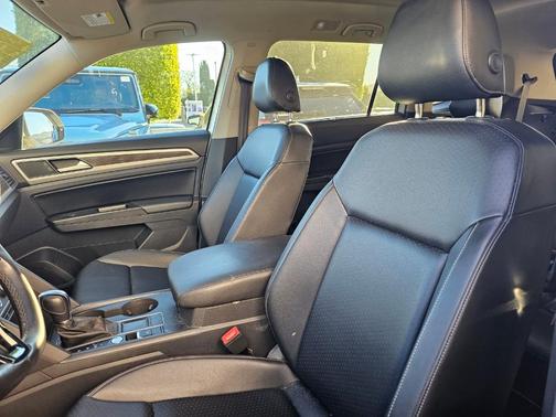 2019 Volkswagen Atlas 3.6L SE w/Technology