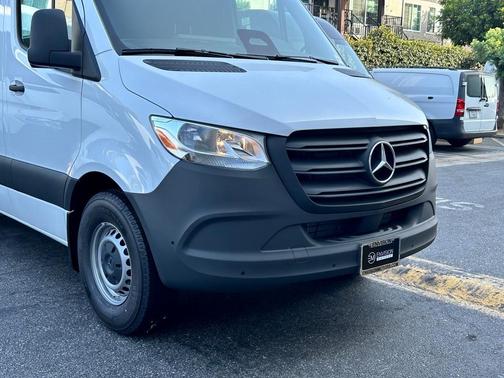 2025 Mercedes-Benz Sprinter 2500 High Roof