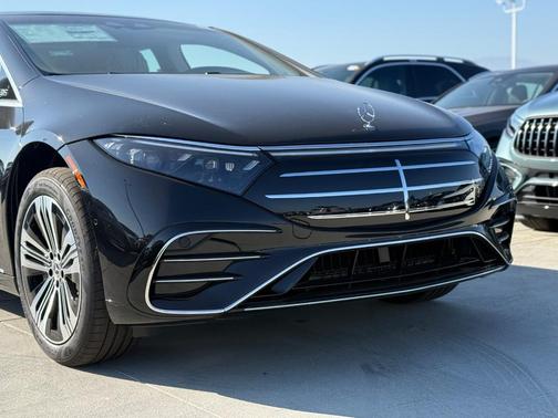 2026 Mercedes-Benz EQS 450+ Base