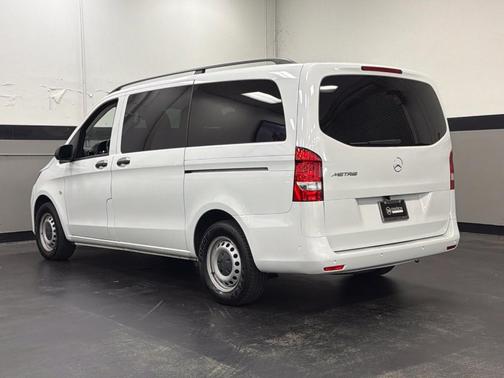 Mountain Crystal White Metallic 2023 Mercedes-Benz Metris Base
