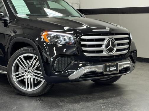 2026 Mercedes-Benz GLS 450 4MATIC