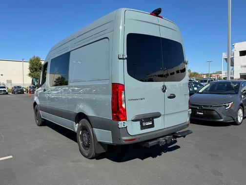 2025 Mercedes-Benz Sprinter 2500 144 WB Standard Roof Crew