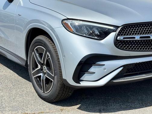 2025 Mercedes-Benz GLC 350e Base 4MATIC