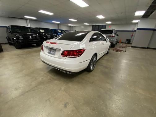 Polar White 2016 Mercedes-Benz E-Class E 400
