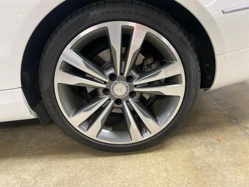 Polar White 2016 Mercedes-Benz E-Class E 400