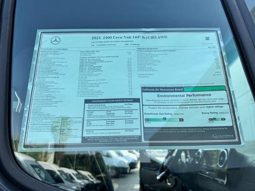 2025 Mercedes-Benz Sprinter 2500 144 WB Standard Roof Crew
