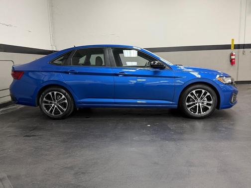 2022 Volkswagen Jetta 1.5T Sport