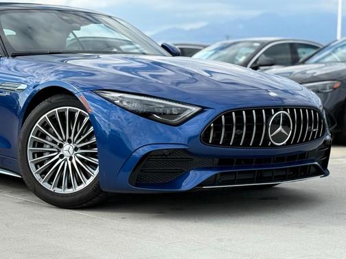 2025 Mercedes-Benz AMG SL 43 Base