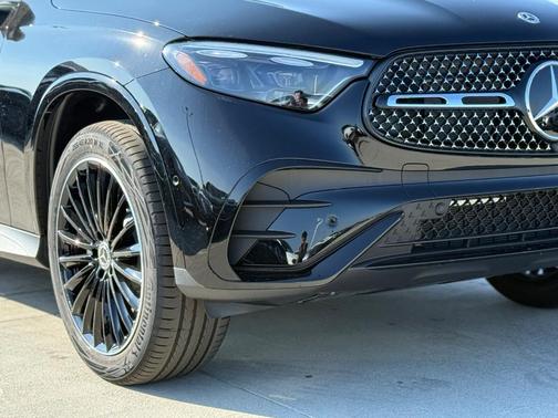 2026 Mercedes-Benz GLC 300 Base 4MATIC