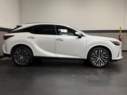 White Pearl 2023 Lexus RX 350 Premium Plus